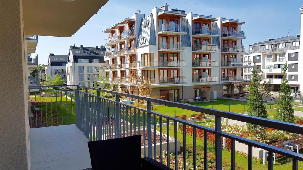 Four Seasons Aquamarina Daire Swinoujscie Oda fotoğraf